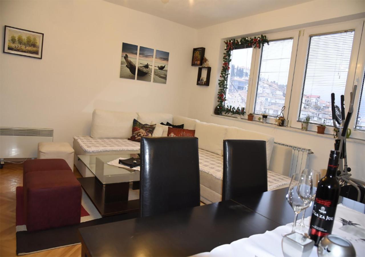 Vero Comfort Apartment Ohrid Extérieur photo