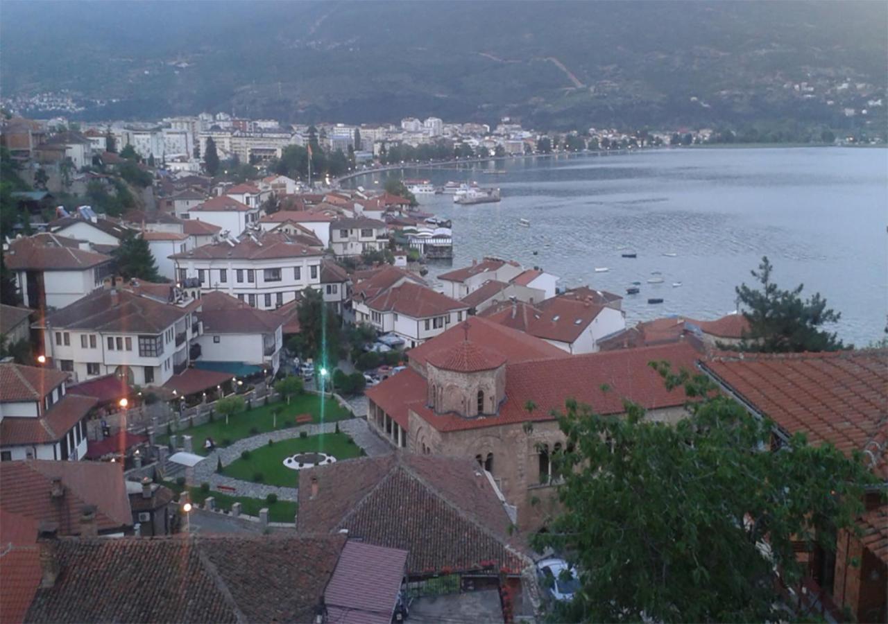 Vero Comfort Apartment Ohrid Extérieur photo